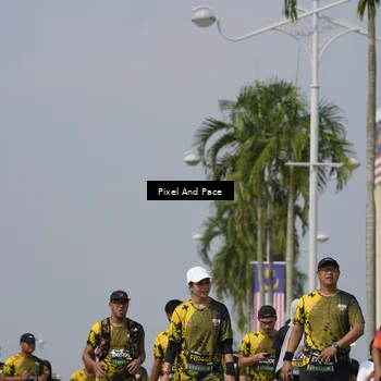 Runner Photo 6529158