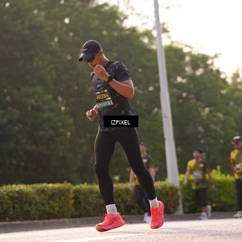 Runner Photo 6529162