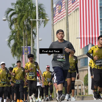 Runner Photo 6529198