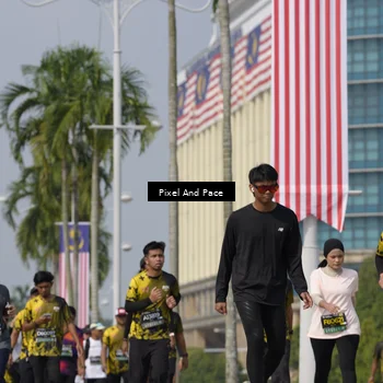 Runner Photo 6529231