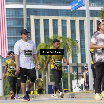 Runner Photo 6529259