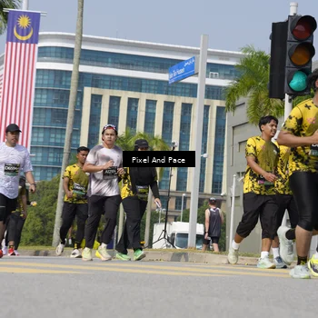 Runner Photo 6529261