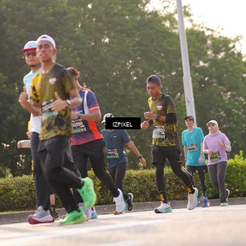 Runner Photo 6529267