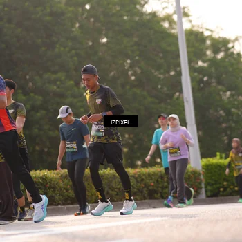 Runner Photo 6529270