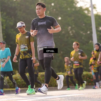 Runner Photo 6529337