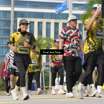 Runner Photo 6529353