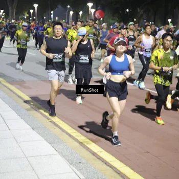 Runner Photo 6529364