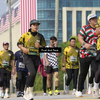 Runner Photo 6529365