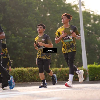 Runner Photo 6529402