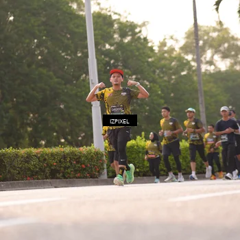 Runner Photo 6529419