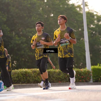 Runner Photo 6529422