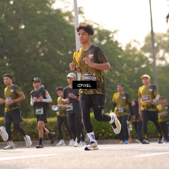 Runner Photo 6529487