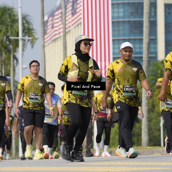 Runner Photo 6529494
