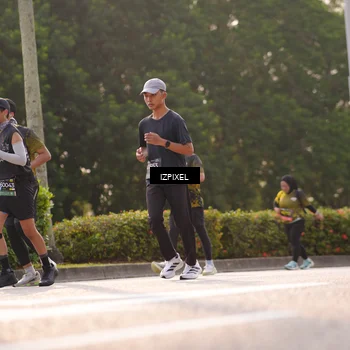 Runner Photo 6529532