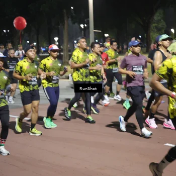 Runner Photo 6529534