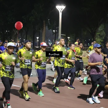 Runner Photo 6529551