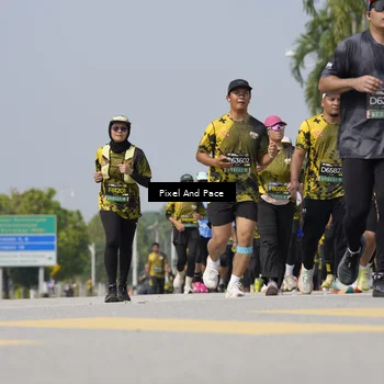 Runner Photo 6529566