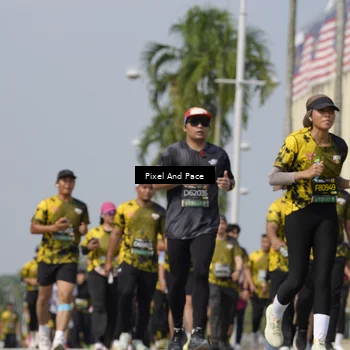 Runner Photo 6529577