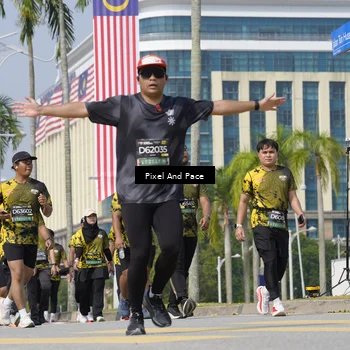 Runner Photo 6529583