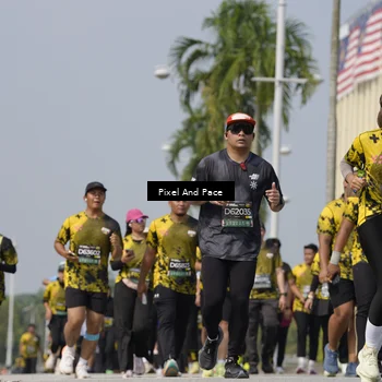 Runner Photo 6529619