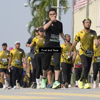Runner Photo 6529620