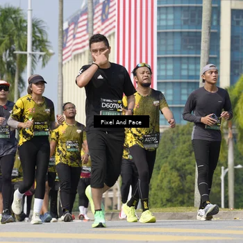 Runner Photo 6529621