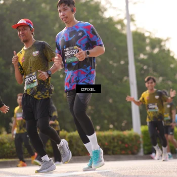 Runner Photo 6529632