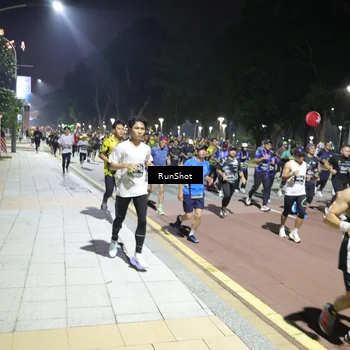 Runner Photo 6529643