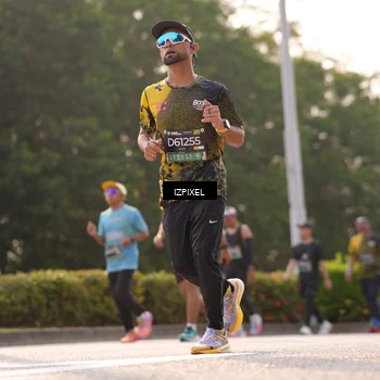 Runner Photo 6529649