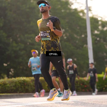 Runner Photo 6529661