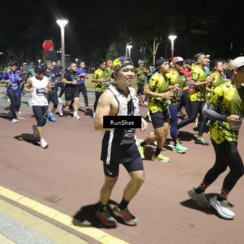 Runner Photo 6529677
