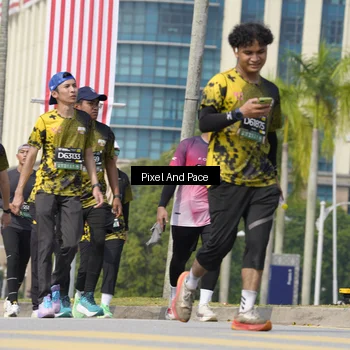 Runner Photo 6529709