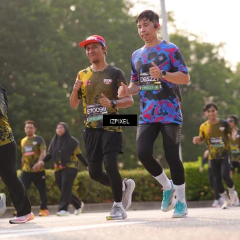 Runner Photo 6529718