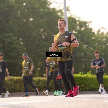 Runner Photo 6529738