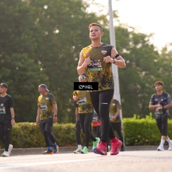Runner Photo 6529758