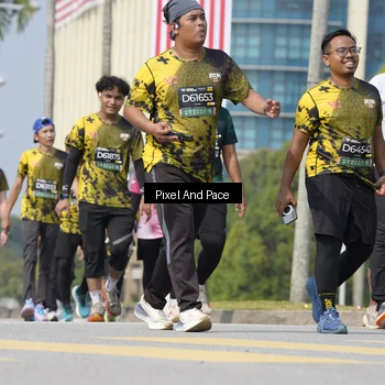 Runner Photo 6529768