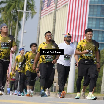 Runner Photo 6529790