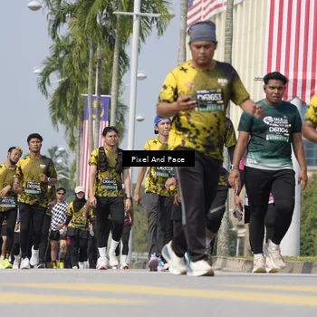 Runner Photo 6529813