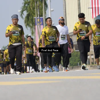 Runner Photo 6529830