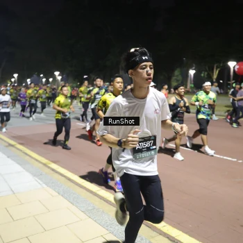 Runner Photo 6529869