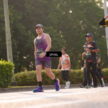 Runner Photo 6529892