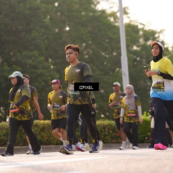 Runner Photo 6529933