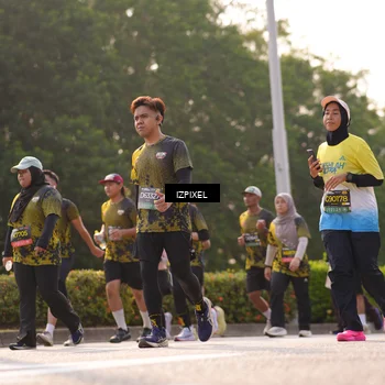 Runner Photo 6529982