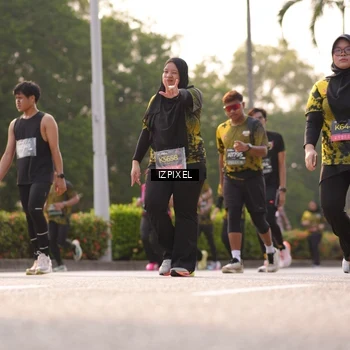 Runner Photo 6529998