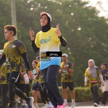 Runner Photo 6530000
