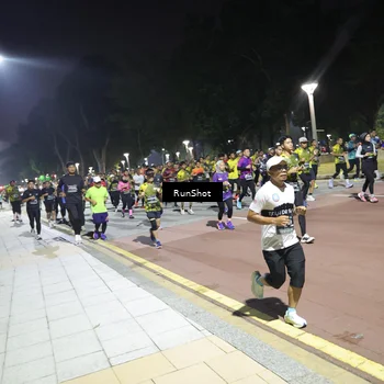 Runner Photo 6530028