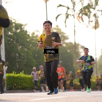 Runner Photo 6530065