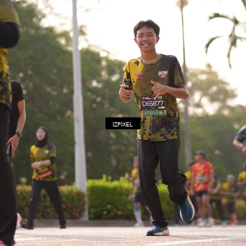 Runner Photo 6530085