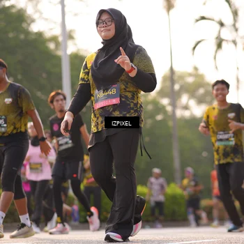 Runner Photo 6530086