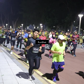 Runner Photo 6530098